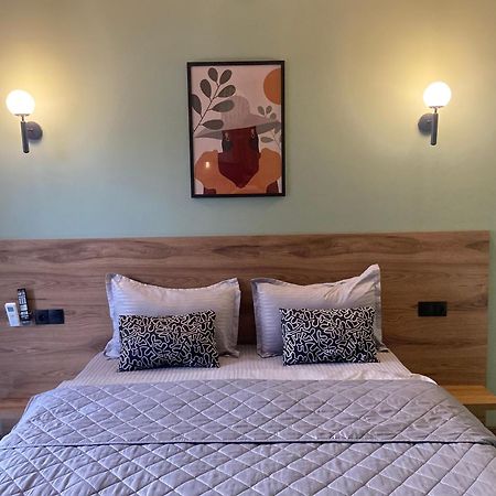 Hotel Graf T Тбилиси Экстерьер фото