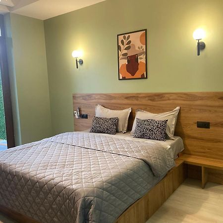 Hotel Graf T Тбилиси Экстерьер фото